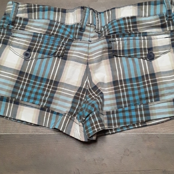 ROSIO/USA WOMENS LOW RISE SHORTS. - Picture 5 of 5